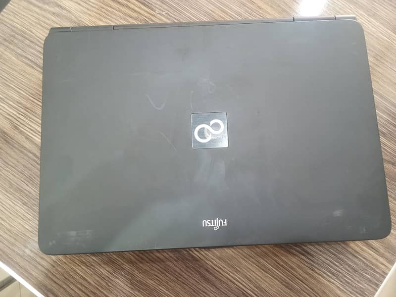 Fujistu lifebook core to duo A450/A 2GB ram with 160 GB hrad 4