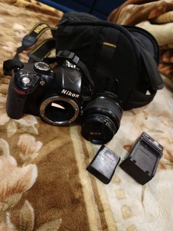 Nikon D-3200 1