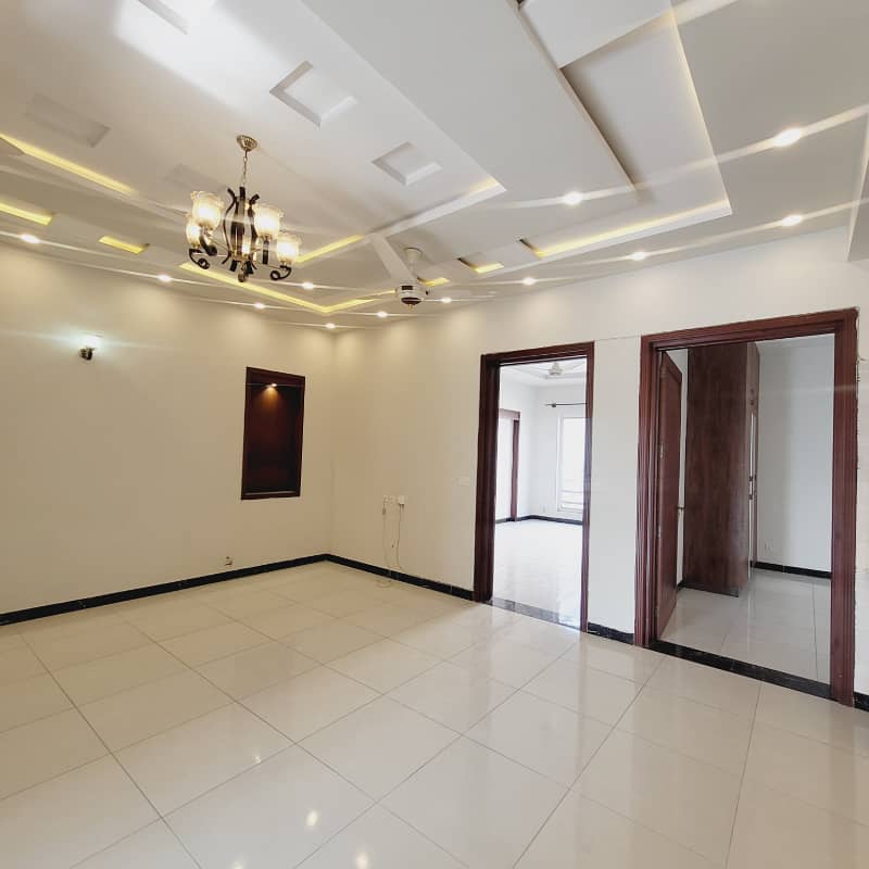 10 marla house for rent in bahria phase 4 5