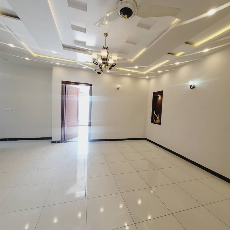 10 marla house for rent in bahria phase 4 9