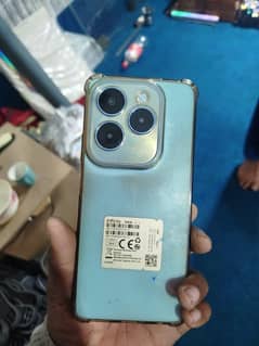 Infinix Hot40