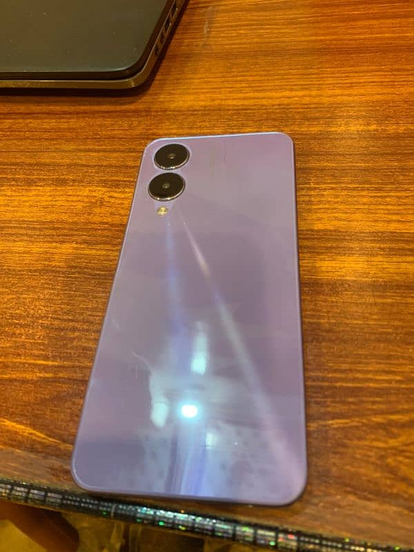 Vivo y17 s 2