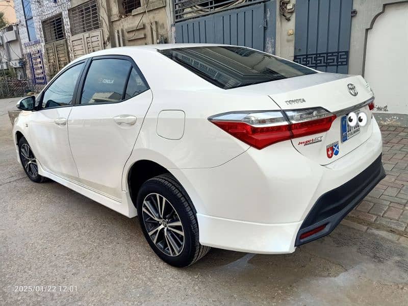 Toyota Corolla Altis X 1.6 2022.4500km drive. registration May 2023 3