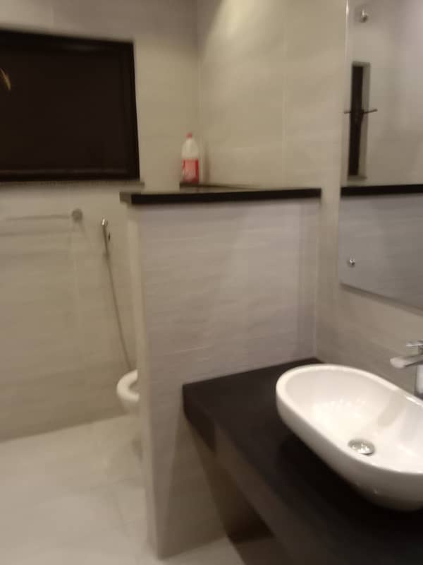 1Kanal Most Good House For Sale DHA Phase 4 16