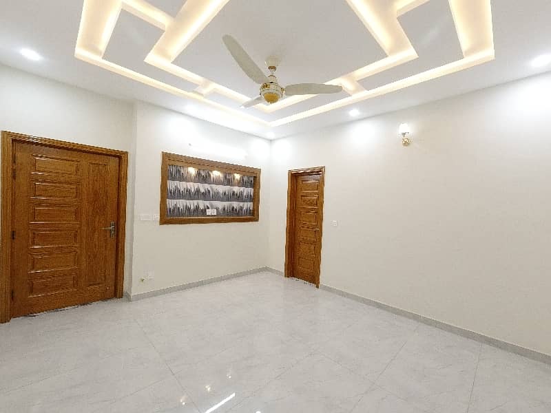 Ideal Main Double Road House In Islamabad Available For Rs. 105000000 17