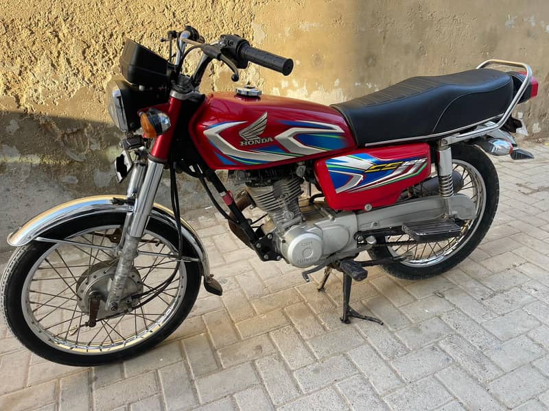 HONDA CG125 2022 9