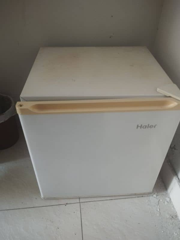 Mini Fridge for Sale – Perfect Condition! 1