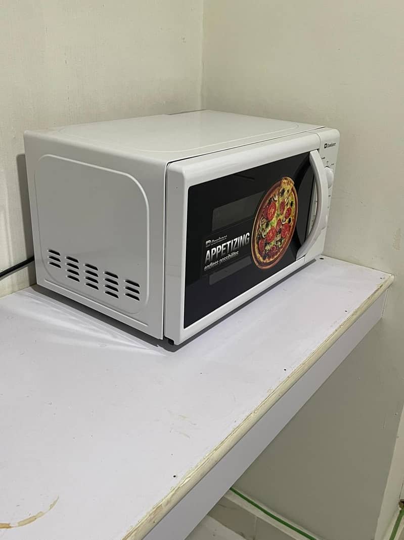 Dawlance Microwave Oven 1