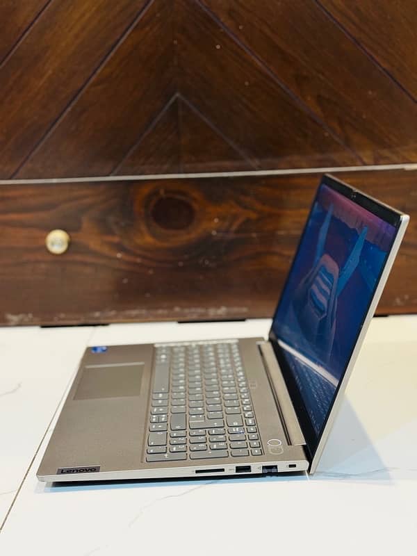 Lenovo Thinkbook 1