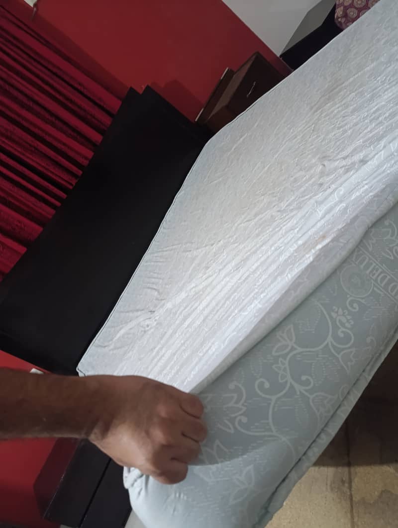 Mattress king size 2