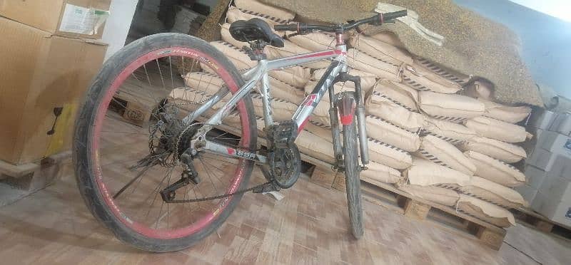 XMX Sports Bicycle Good Condition 1