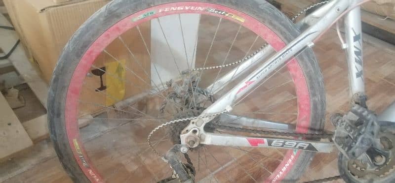 XMX Sports Bicycle Good Condition 3