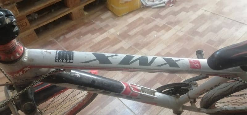 XMX Sports Bicycle Good Condition 8