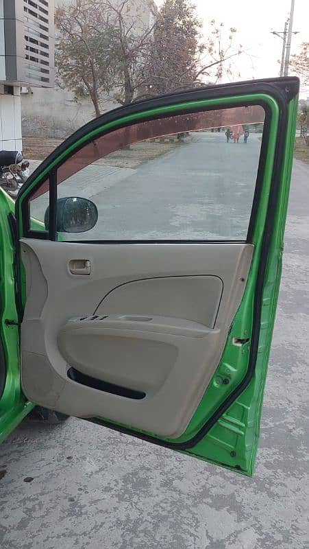 Suzuki Alto 2010/14 3