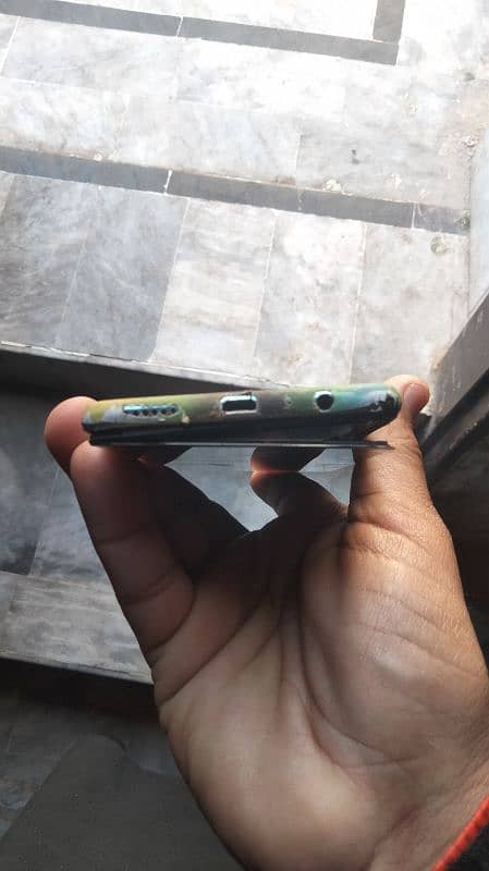 Model: Vivo S1  Condition: Panel total hua, baaki sab OK 2