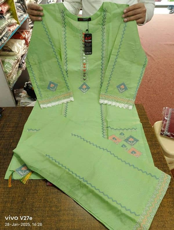 Lawn Embroided Fancy suit 1