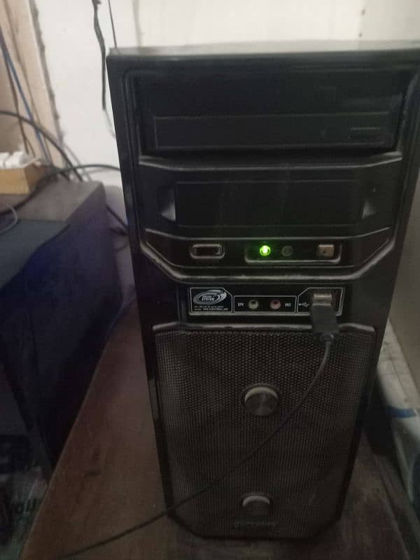 Gaming PC (Core I7 4th Gen) 1