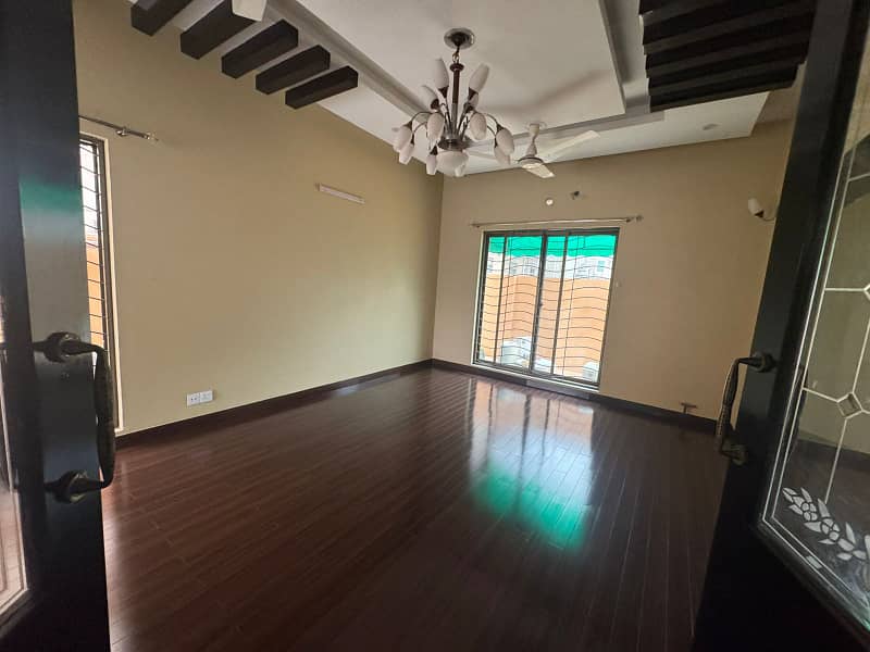 01 Kanal Modern Design House For Rent In DHA Phase 2 Block-R Lahore. 12