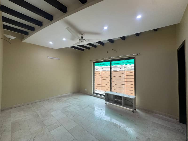 01 Kanal Modern Design House For Rent In DHA Phase 2 Block-R Lahore. 15