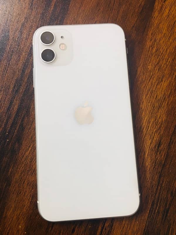 iphone 11 64gb jv white color bettry health 80% 0