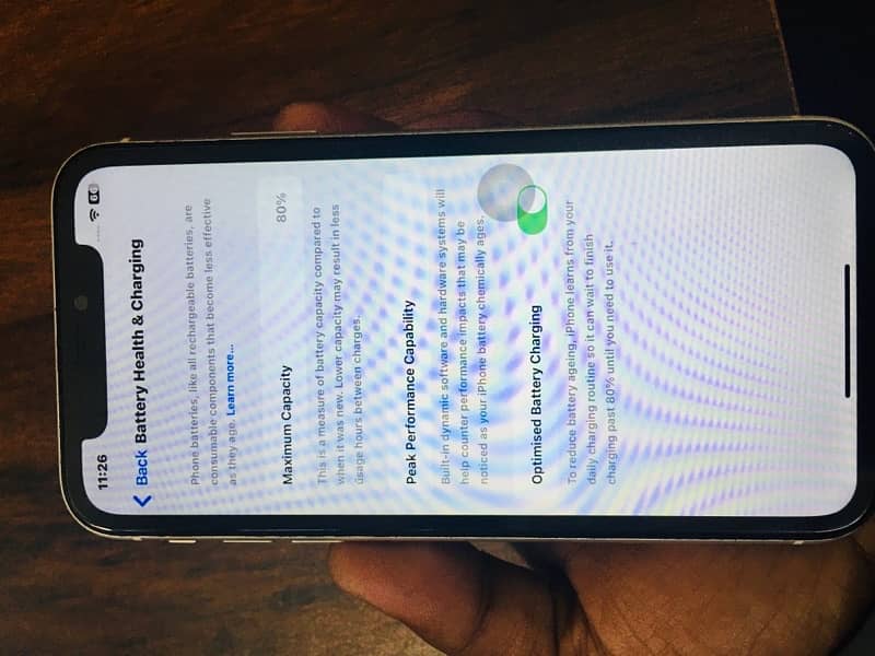 iphone 11 64gb jv white color bettry health 80% 3