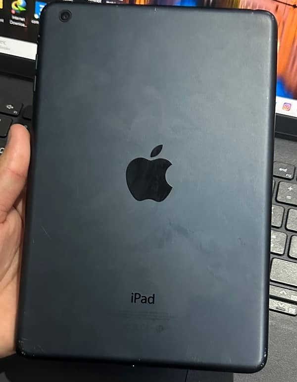 Ipad Mini 1 All orginal wothout ant fault 3