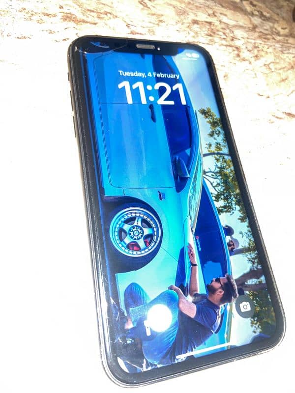 I phone xr 64gb non pta exchange (one plus 7 pro / 8 4