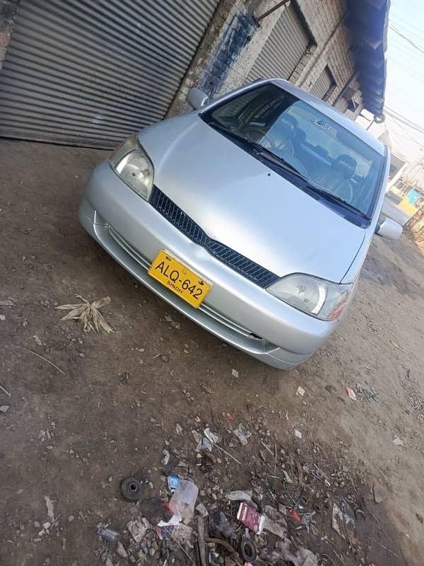 Toyota Platz 2000 8