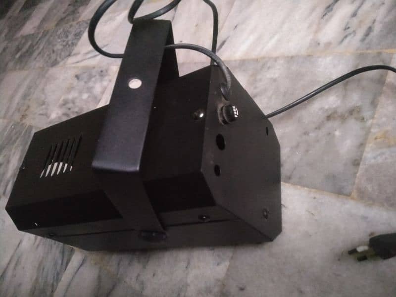 disco light used for sel in good condition 5