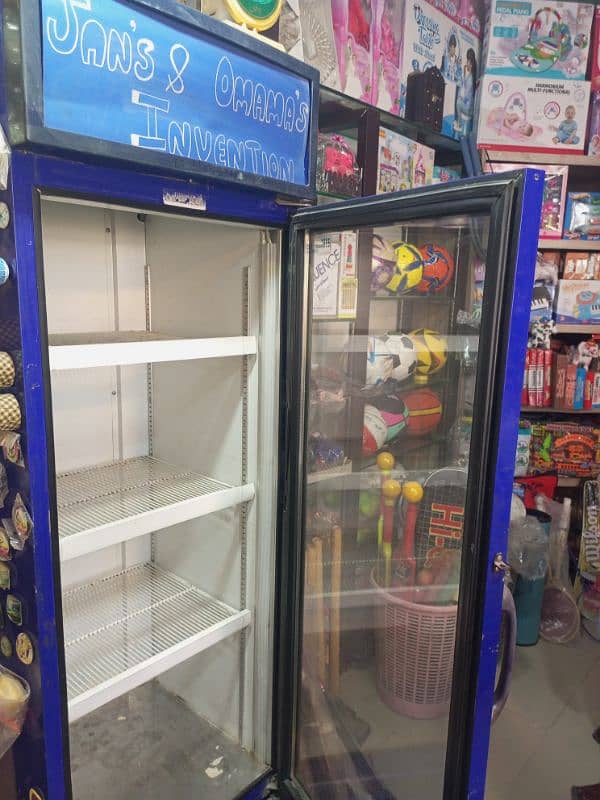 Display freezer for sale 1