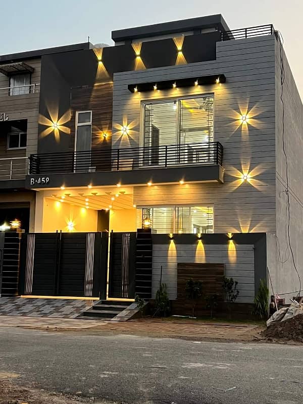 Central Park 5 Marla Brand New Ultra Modern Design House Available For Sale Prime Location Near Tooo Park And Masjid 1