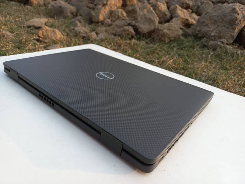 dell latitude 7320 | Core i7 11th gen | 10 by 10 Condition 5