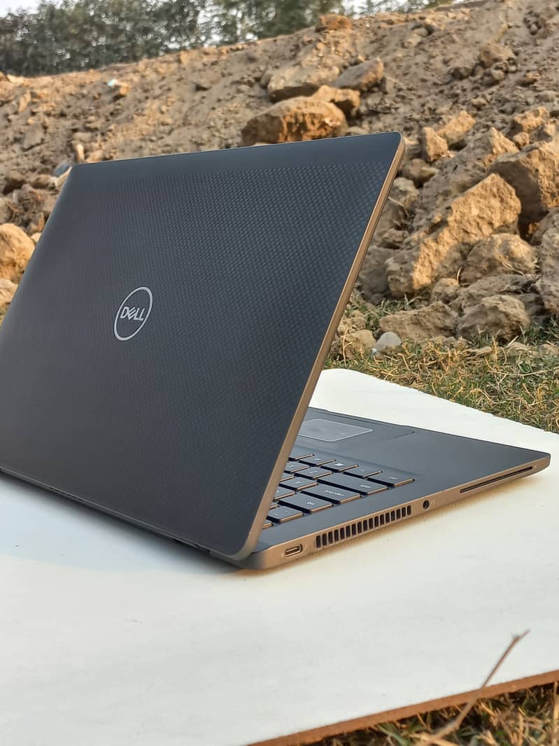 dell latitude 7320 | Core i7 11th gen | 10 by 10 Condition 15