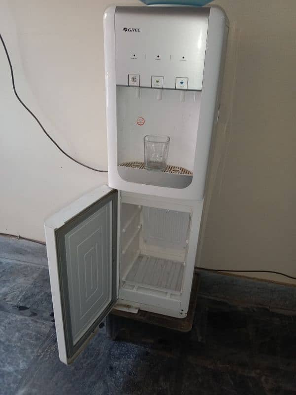 Gree water dispenser 2