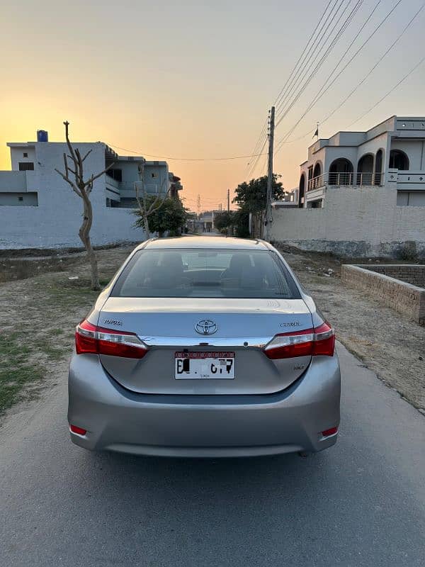 Toyota Corolla GLI 2015 6