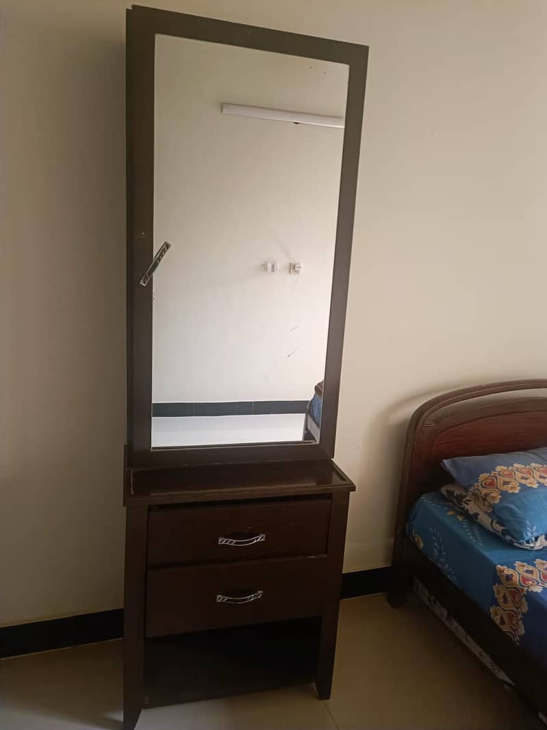 Dressing table for sale 1