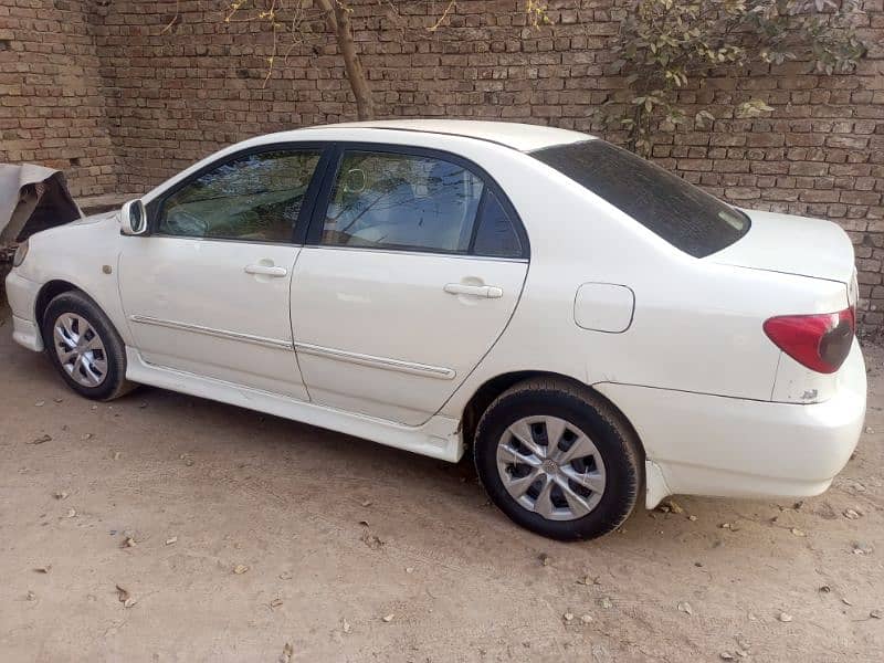 Toyota Corolla XLI 2005 3