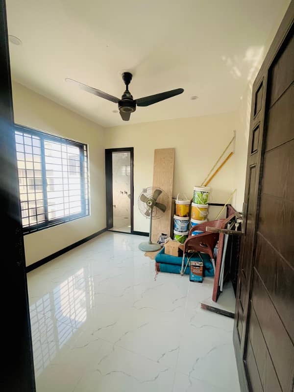 8 MARLA BRAND NEW HOUSE FOR SALE in FAISAL TOWN BLOCK A 5