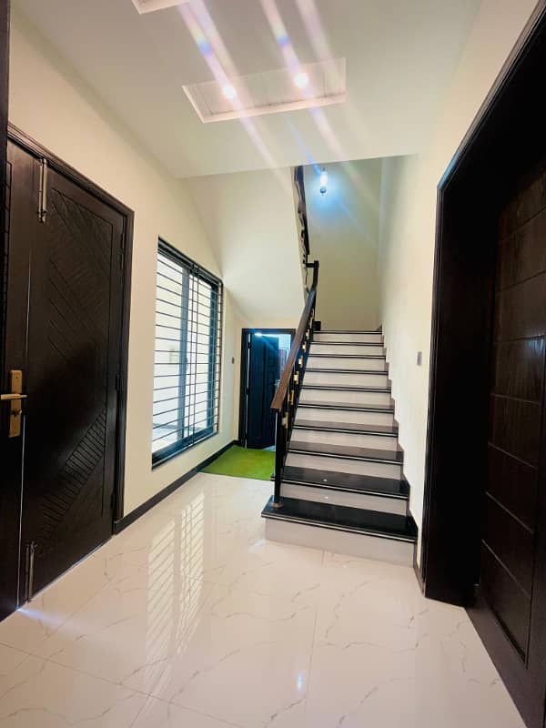 8 MARLA BRAND NEW HOUSE FOR SALE in FAISAL TOWN BLOCK A 22