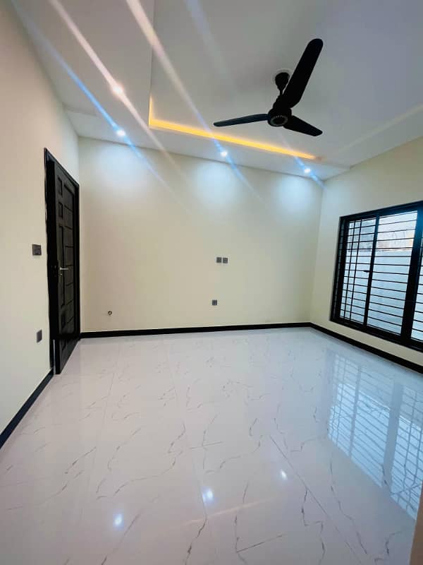 8 MARLA BRAND NEW HOUSE FOR SALE in FAISAL TOWN BLOCK A 27