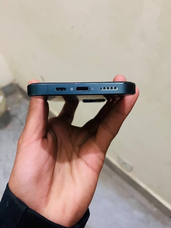 iPhone 12 Pro non PTA 3