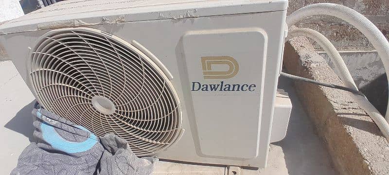 Dawlance Dc inverter 1.25 ton 1