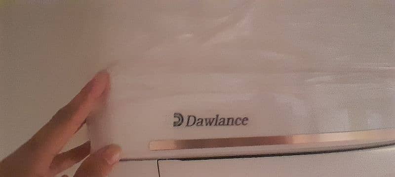 Dawlance Dc inverter 1.25 ton 2