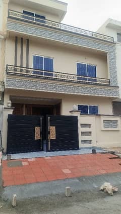 G-13/4 Size 4 Marla Brand New House For Sale Beautiful Location