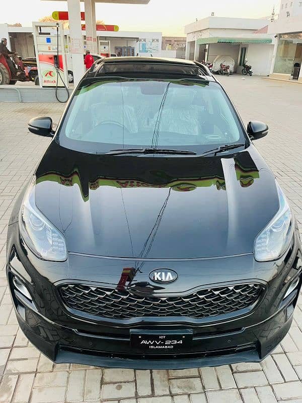 KIA Sportage 2021/2022 AWD all black | Only 1 fender is dry shower 0