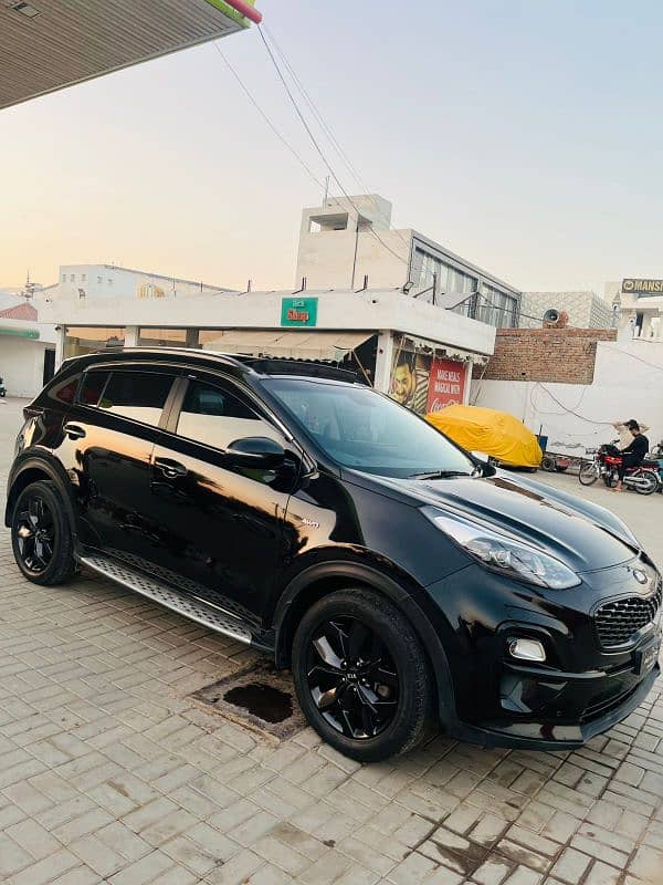 KIA Sportage 2021/2022 AWD all black | Only 1 fender is dry shower 5