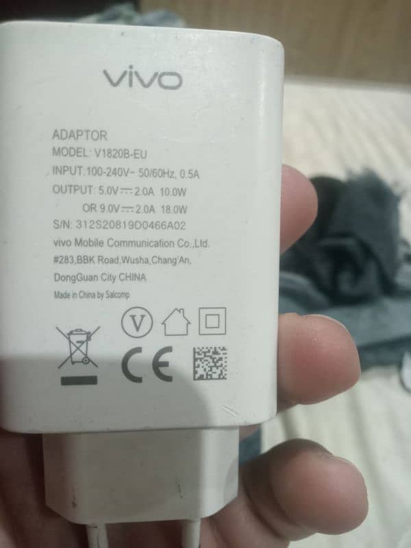 vivo 18 watt genion original charger contect03006477019 2