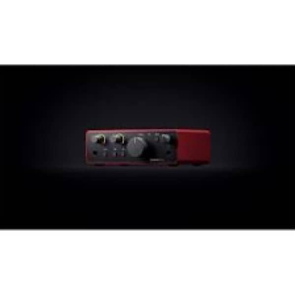 Focusrite Scarlett Solo 4th generation Audio interface like new 2