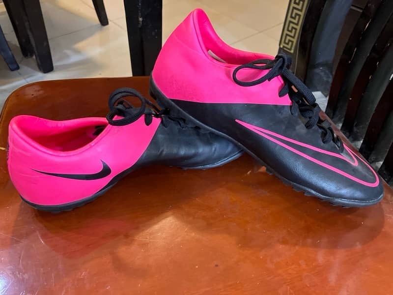 Nike Mercurial sport shoes 0