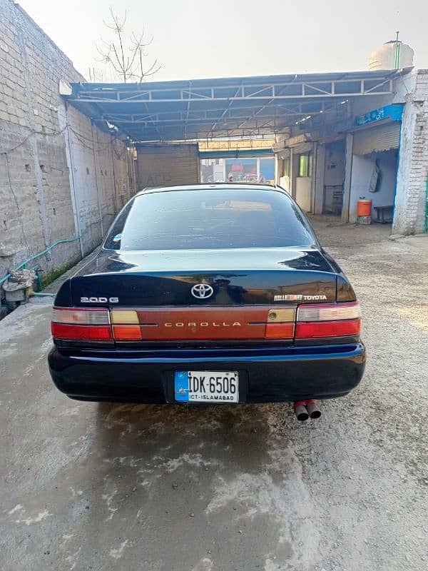 Toyota Corolla 2.0 D 2000 4